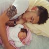 Lucas Ocampos et sa fille Luisana née le 29 avril 2015
