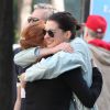 Les actrices Anne Hathaway et Jessica Chastain, avec leurs amoureux respectifs, se croisent à West Village à New York le 2 mai 2015
