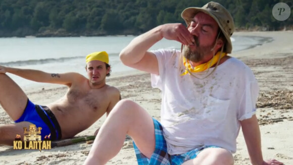 Philippe, faux candidat de Ko-Lantah, la parodie de Koh-Lanta, dans La Folle Soirée du Palmashow 2.