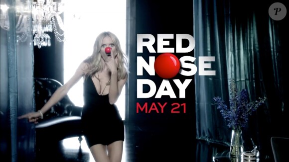 Heidi Klum fait la promotion du "Red Nose Day", un téléthon américain visant à récolter des fonds pour des enfants ou jeunes adultes vivant dans la pauvreté, à travers un clip. L'événement aura lieu le 21 mai 