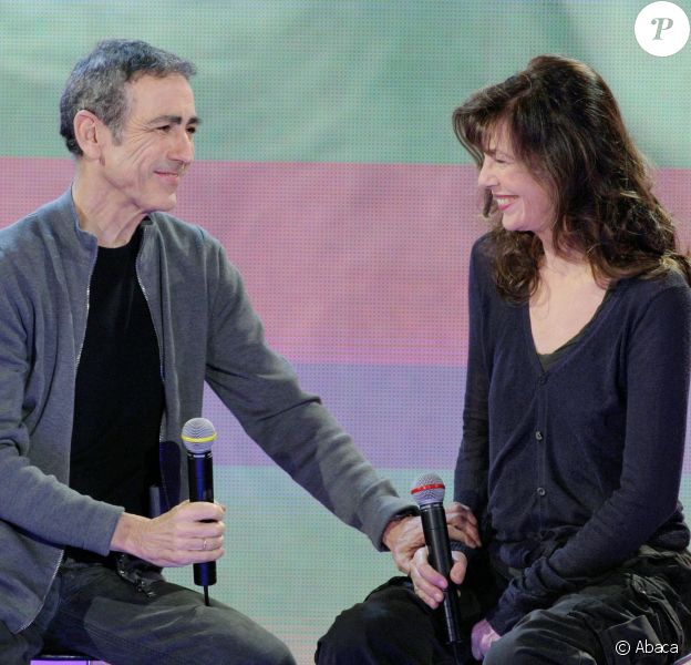 Alain Chamfort et Jane Birkin dans "Vivement dimanche", février 2005.