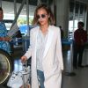 Jessica Alba arrive à l'aéroport de Los Angeles en provenance de New York, le 5 mai 2015. 