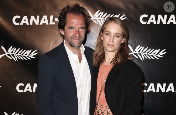 Stéphane De Groodt et sa femme Odile d'Oultremont - Soirée Canal + à Mougins lors du 68ème festival international du film de Cannes. Le 15 mai 2015