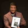 Sylvester Stallone présente ses peintures lors de l'expo Real Love Paintings 1975-2015, à la Galerie Contemporaine du Musée de Nice, le 16 mai 2015.