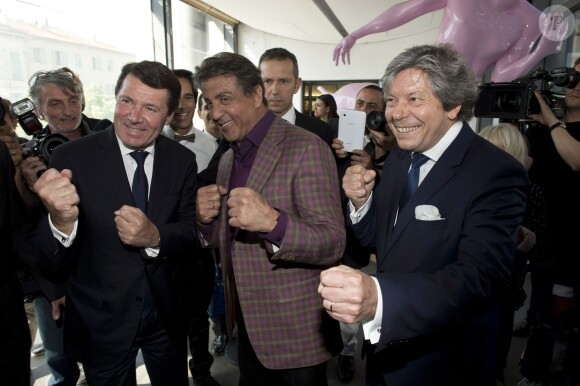 Sylvester Stallone présente ses peintures lors de l'expo Real Love Paintings 1975-2015, à la Galerie Contemporaine du Musée de Nice, le 16 mai 2015.