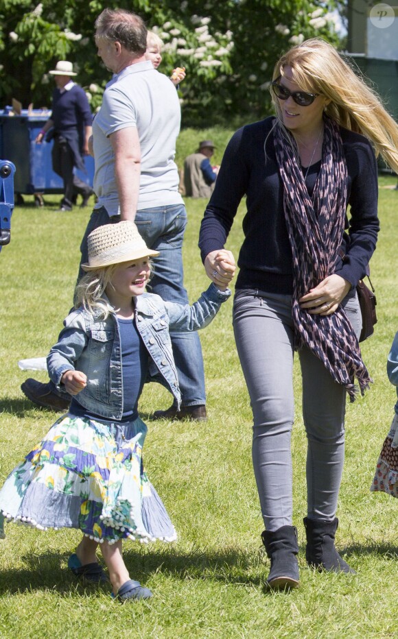 Autumn Phillips avec sa fille Savannah (4 ans) au Royal Windsor Horse Show le 16 mai 2015