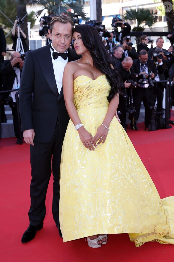 Ayem Nour et son compagnon Vincent Miclet officialisent - Montée des marches du film "Inside Out" (Vice-Versa) lors du 68e Festival International du Film de Cannes, le 18 mai 2015.