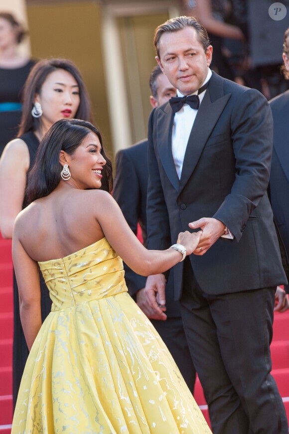 Ayem Nour et son compagnon Vincent Miclet - Montée des marches du film "Inside Out" (Vice-Versa) lors du 68e Festival International du Film de Cannes, le 18 mai 2015.