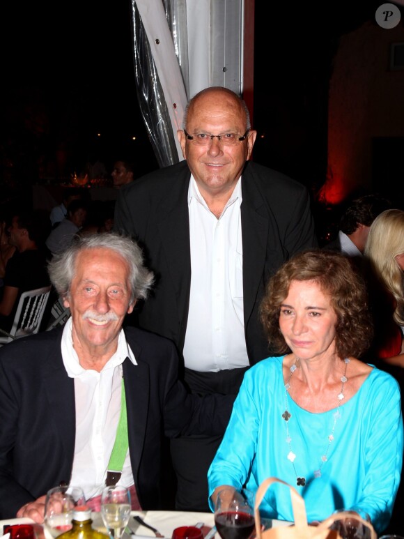 Jean Rochefort, Jean de Colmont et Muriel Mitchell à Saint-Tropez en 2011. 