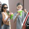 Justin Bieber et Jayde Pierce vont manger une glace à Beverly Hills, Los Angeles, le 17 mai 2015