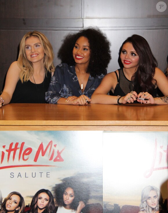 Perrie Edwards, Leigh Anne Pinnock, Jesy Nelson - Le groupe Little Mix dédicace son album "Salute" à "Barnes & Noble" à Los Angeles, le 14 février 2014  