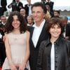 Jack Lang, sa femme Monique et leur petite-fille Anna - Montée des marches du film "Dheepan" lors du 68e Festival International du Film de Cannes le 21 mai 2015