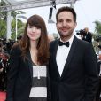Christophe Michalak et sa femme Delphine McCarty - Montée des marches du film "Macbeth" lors du 68e Festival International du Film de Cannes, le 23 mai 2015.