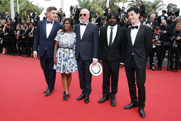 Kalieaswari Srinivasan, Jacques Audiard, Jesuthasan Antonythasan et - Montée des marches du film "La Glace et le Ciel" pour la cérémonie de clôture du 68 ème Festival du film de Cannes, à Cannes le 24 mai 2015.
