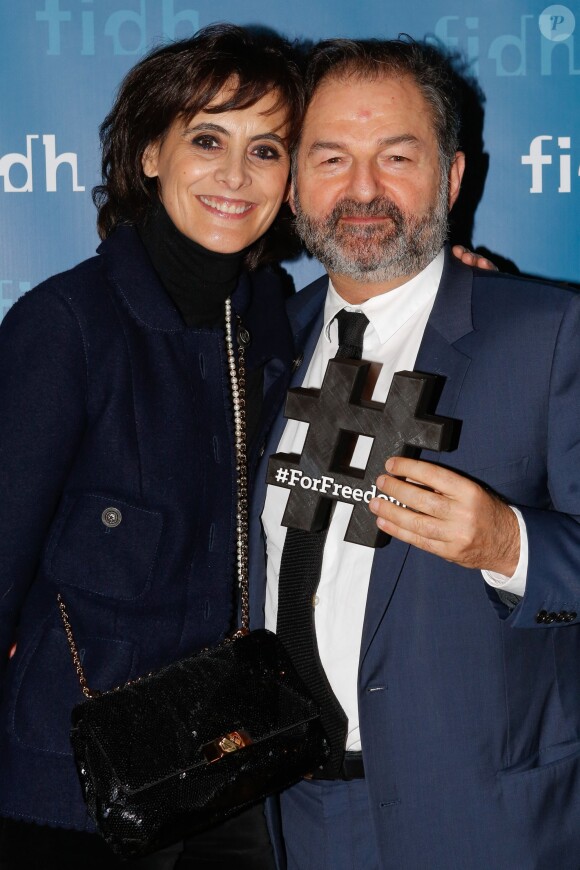 Exclusif - Denis Olivennes et sa compagne Inès de la Fressange - Soirée annuelle de la FIDH (Fédération Internationale des ligues de Droits de l'Homme) à l'Hôtel de Ville à Paris, le 8 décembre 2014. 