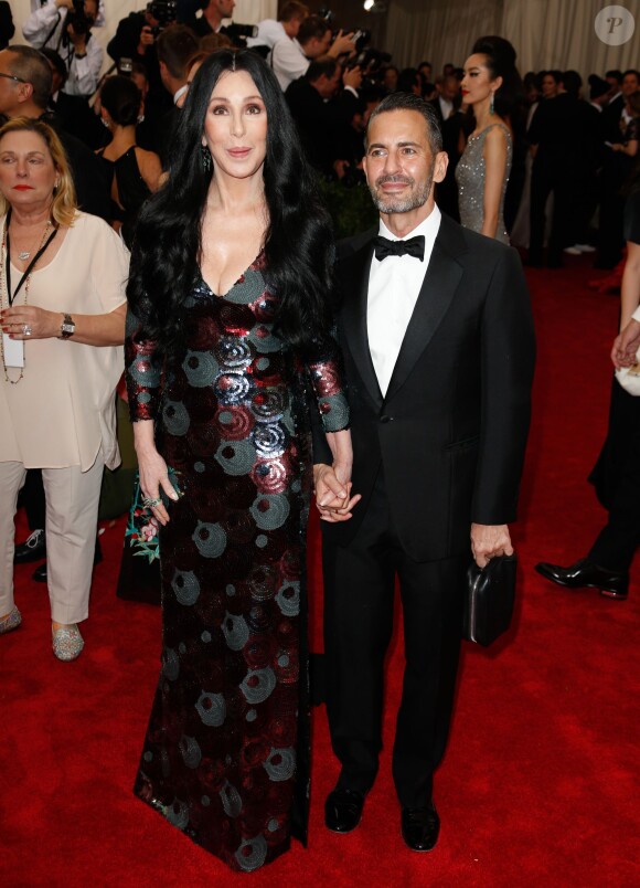 Cher et Marc Jacobs au Met Gala 2015 à New York, le 4 mai 2015.