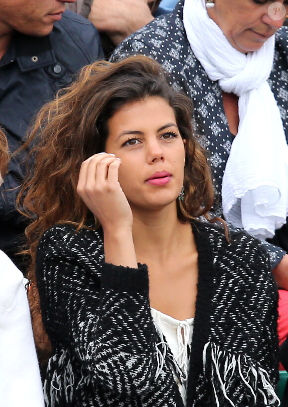 Noura, la jolie compagne de Jo-Wilfried Tsonga - People dans les tribunes lors du tournoi de tennis de Roland Garros à Paris le 29 mai 2015.
