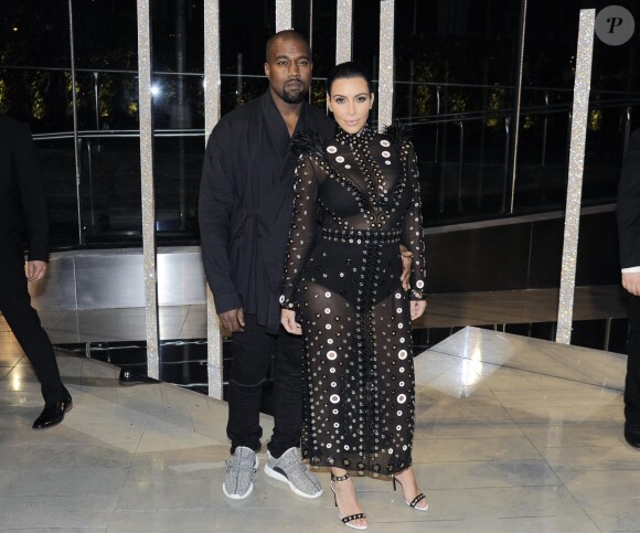 Kim Kardashian, enceinte, et Kanye West, invités de marque des CFDA Fashion Awards 2015 à l'Alice Tully Hall, au Lincoln Center. New York, le 1er juin 2015.