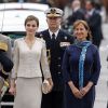 Le roi Felipe VI et la reine Letizia d'Espagne ont été officiellement accueillis par le président de la République François Hollande et la ministre de l'Ecologie Ségolène Royal à l'Arc de Triomphe, le 2 juin 2015 à Paris, pour leur visite d'Etat de trois jours.
