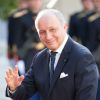 Laurent Fabius arrivant à l'Elysée le 2 juin 2015 pour le dîner officiel organisé en l'honneur de la visite d'Etat du roi Felipe VI et de la reine Letizia d'Espagne.