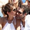 Nicolas Bedos et Doria Tillier dans les tribunes lors de la finale dames des Internationaux de tennis de Roland-Garros à Paris, le 6 juin 2015.