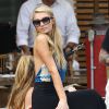 Enterrement de vie de jeune fille de Nicky Hilton avec sa soeur Paris Hilton et des amis sur un bateau à Miami, le 6 juin 2015. 