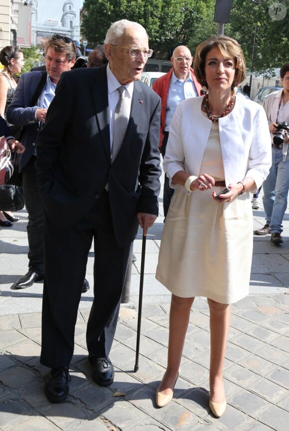 Marisol Touraine et son père Alain Touraine - Arrivées au mariage de Pierre Moscovici et Anne-Michelle Bastéri à la mairie du VIème arrondissement à Paris. Le 13 juin 2015