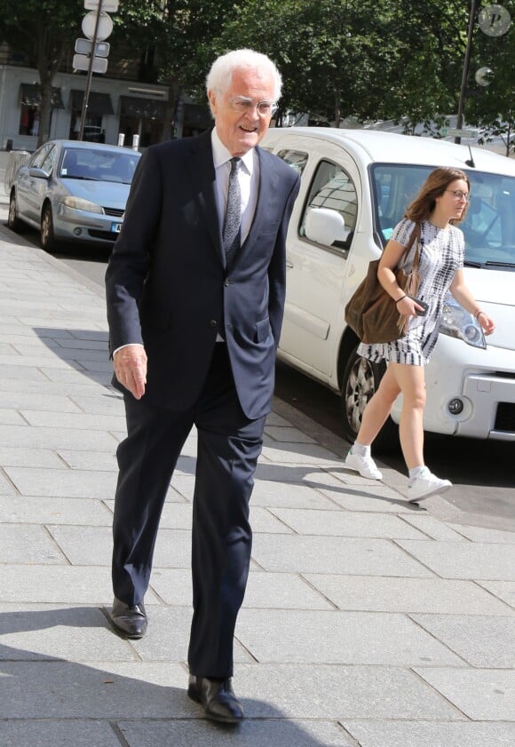 Lionel Jospin - Arrivées au mariage de Pierre Moscovici et Anne-Michelle Bastéri à la mairie du VIème arrondissement à Paris. Le 13 juin 2015