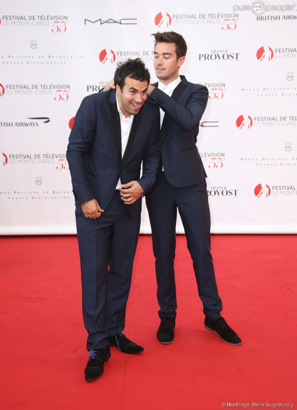 Alex Goude et son mari Romain lors de la soirée d&#039;ouverture du 55e Festival international de télévision de Monte-Carlo, le 13 juin 2015 au Grimaldi Forum.