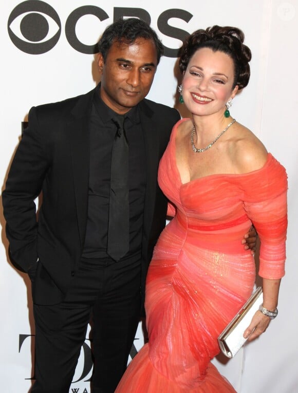 Fran Drescher et son mari Shiva Ayyadurai - 68e cérémonie des "Tony Awards" à New York, le 8 juin 2014.