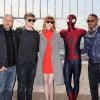 Matt Tolmach, Dane Dehaan, Emma Stone, Spider-Man, Jamie Foxx, Avi Arad à New York le 24 avril 2014.