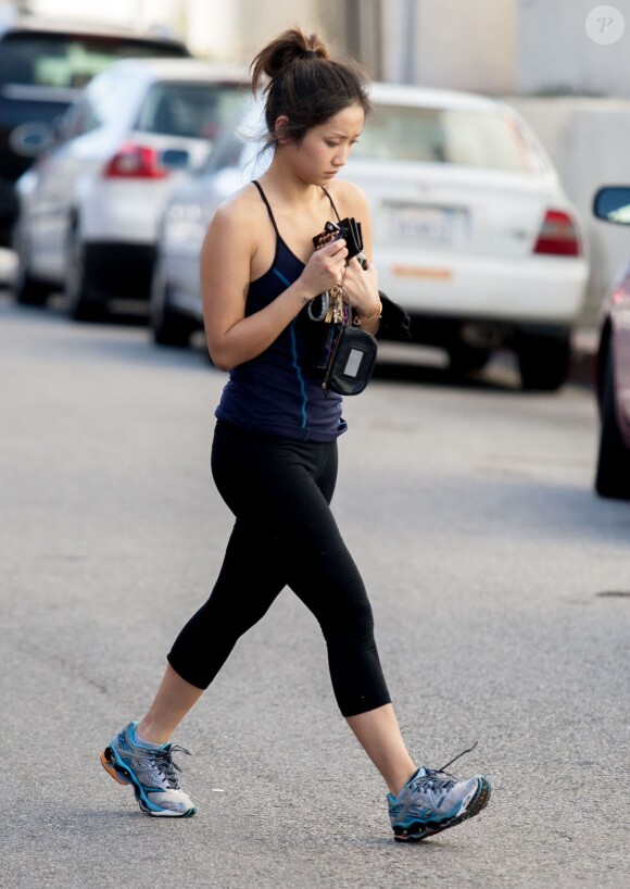 Exclusif - Brenda Song quitte la salle de gym a Studio City le 11 janvier 2014.