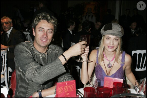 Eve Angeli et Michel au gala First Round au profit de l'association Laurette Fugain, à Paris, le 8 février 2005.
