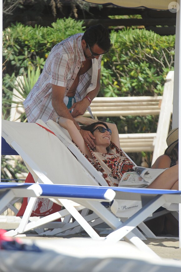 Gianluigi Buffon et sa sublime Ilaria D'Amico sur la plage de Forte Dei Marmi en Italie le 25 juin 2015