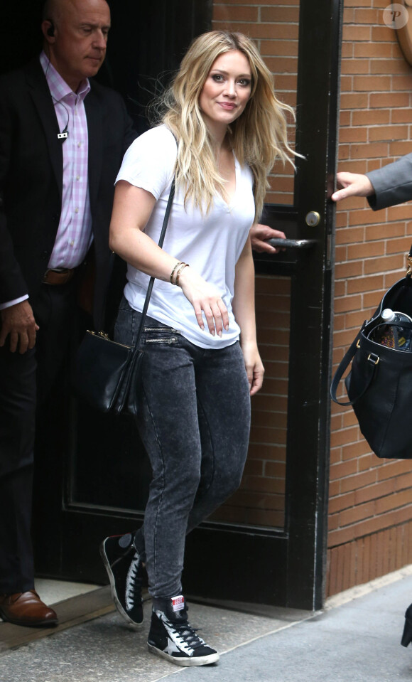 Hilary Duff se rend sur le plateau de l'émission "The View" à New York, le 18 juin 2015.