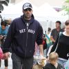 Ben Affleck et Jennifer Garner font du shopping avec leurs enfants à Los Angeles le 14 Juin 2015.