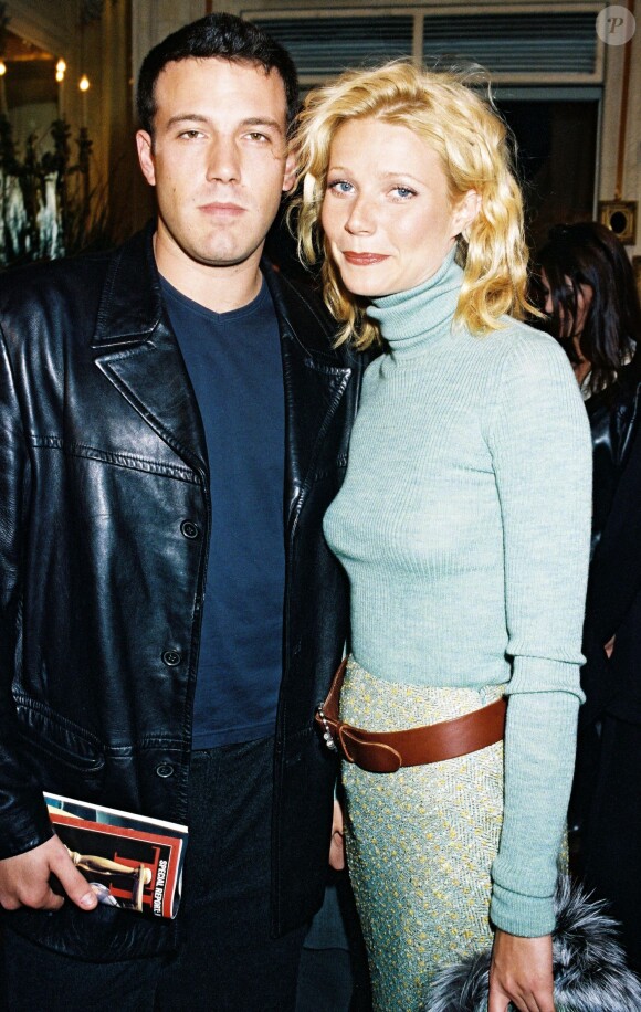 Ben Affleck et Gwyneth Paltrow à Paris le 13 octobre 1998.