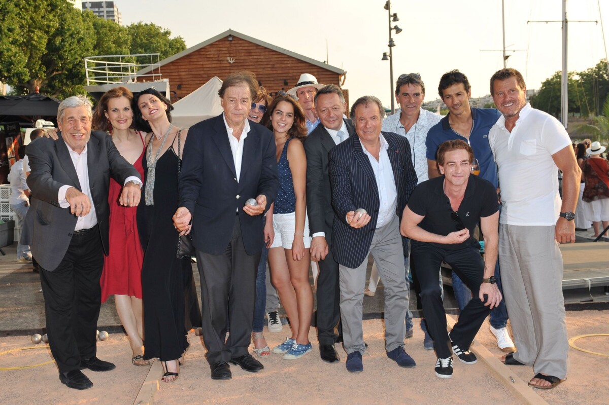 Photo JeanPierre Castaldi, Armelle (Armelle Lesniak), Sylvie Ortega Munos, Daniel Lauclair Photo JeanPierre Castaldi, Armelle (Armelle Lesniak), Sylvie Ortega Munos, Daniel Lauclair