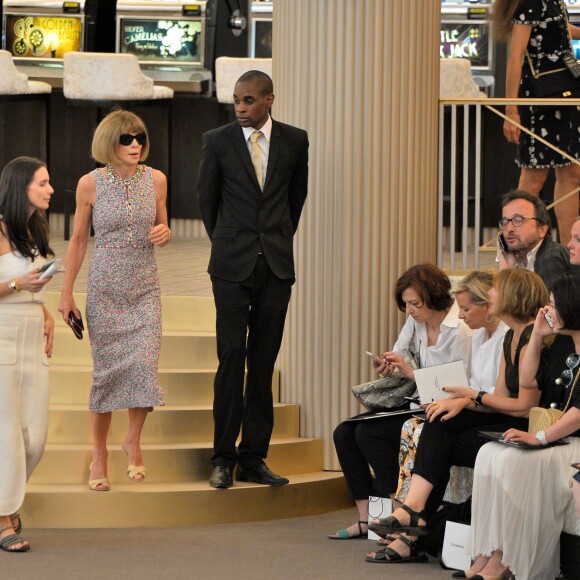 Anna Wintour assiste au défilé Chanel (collection haute couture automne-hiver 2015-2016) au Grand Palais. Paris, le 7 juillet 2015.