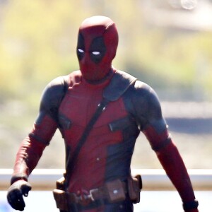 Ryan Reynolds sur le tournage du film " Deadpool " à Vancouver le 17 Avril 2015