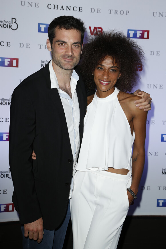 Gil Alma et sa compagne Aminata - Avant-première du film "Une chance de trop" au cinéma Gaumont Marignan à Paris, le 24 juin 2015.