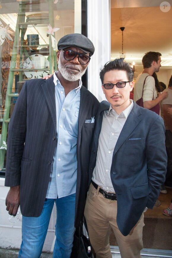 Eriq Ebouaney - Journée poétique "Au Pays de la Fleur d'Oranger" à la parfumerie Sens Unique à Paris le 9 juillet 2015.