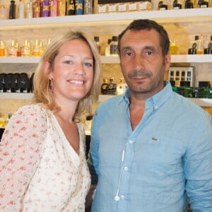 Zinedine Soualem et sa compagne Caroline Faindt - Journée poétique "Au Pays de la Fleur d'Oranger" à la parfumerie Sens Unique à Paris le 9 juillet 2015.