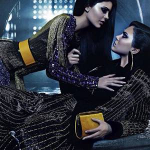 Kendall et Kylie Jenner pour la campagne Balmain