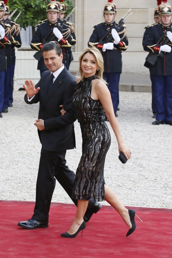 Enrique Peña Nieto et sa femme Angélica Rivera - Dîner d'État pour le président des États unis mexicains Enrique Peña Nieto au palais de l'Élysée, à Paris le 16 juillet 2015.