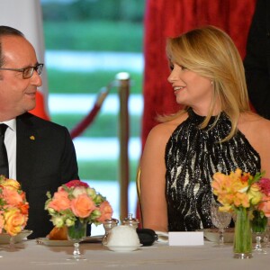 François Hollande et Angélica Rivera - Dîner d'État pour le président des États unis mexicains Enrique Peña Nieto au palais de l'Élysée, à Paris le 16 juillet 2015.