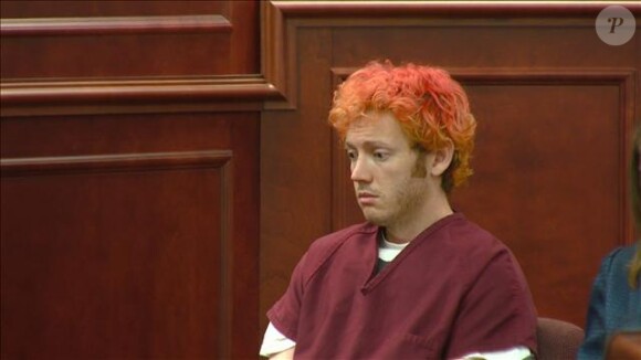 James Holmes devant la cour peu après le massacre d'Aurora dans le Colorado le 23 juillet 2012