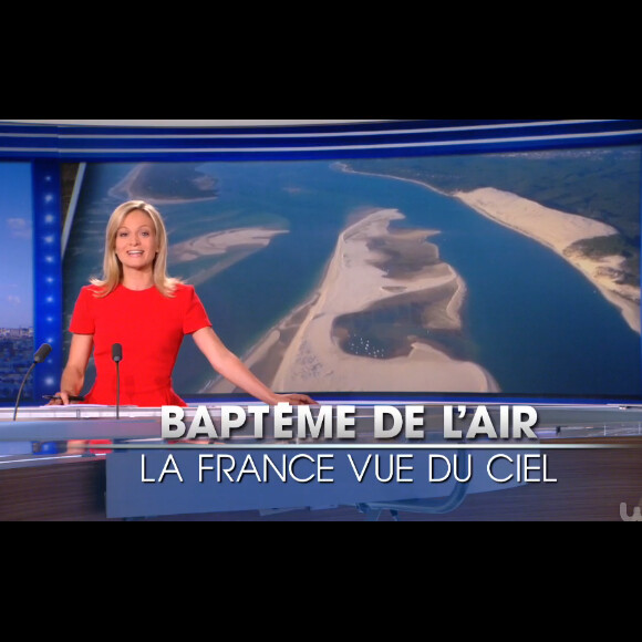 La ravissante et talentueuse Audrey Crespo-Mara fait ses premiers pas aux commandes du journal de 20 heures sur TF1, le vendredi 17 juillet 2015