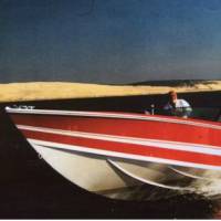 Johnny Hallyday : Son ancien hors-bord, un bateau de collection, est à vendre