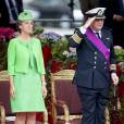 Le prince Laurent de Belgique et la princesse Claire lors du défilé militaire de la Fête nationale, le 21 juillet 2015 à Bruxelles.